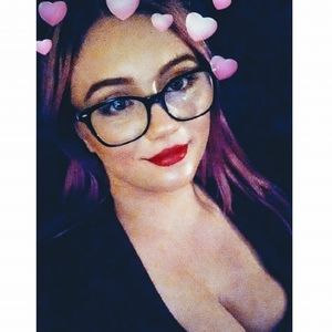 Meet your Posher, Cori